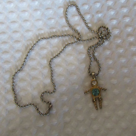 Necklaces 3 For $16.00 - Picture 6 of 12